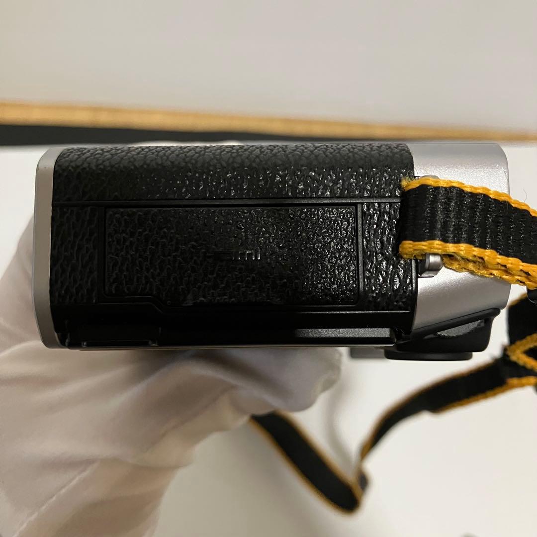 フジフィルム　Fujifilm X-E4本体 充電器・microSD付き