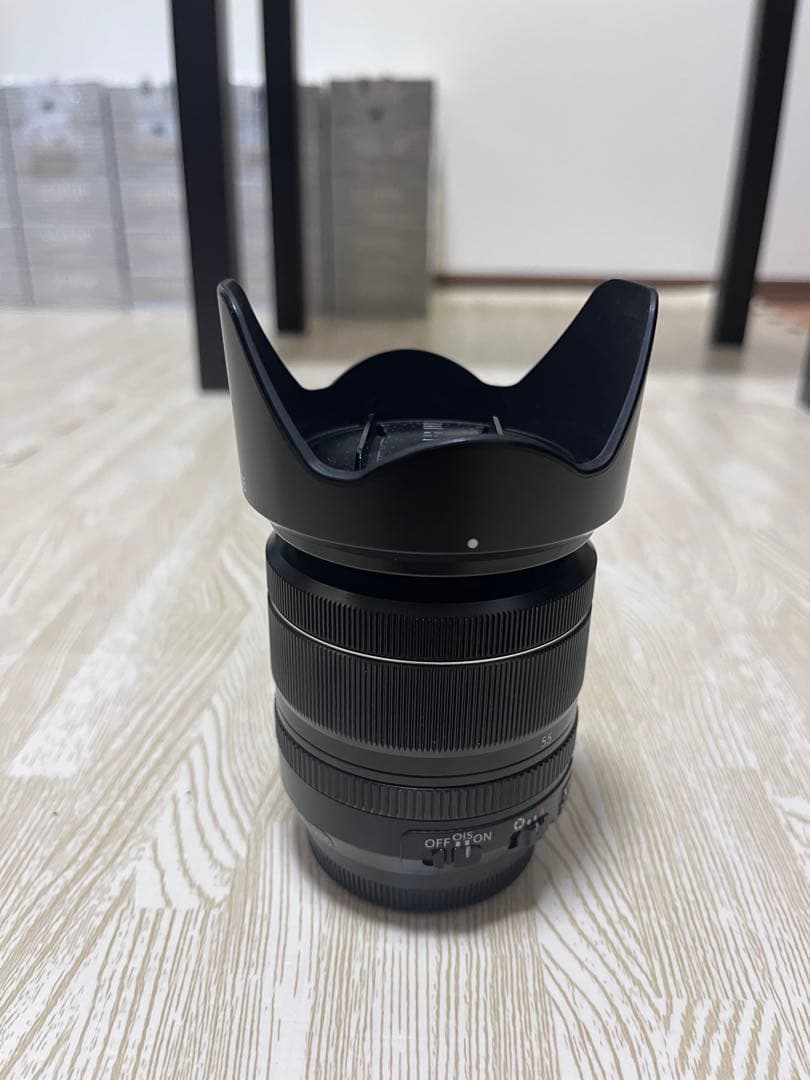 FUJIFILM X-E2 ミラーレス一眼 本体とズームレンズ