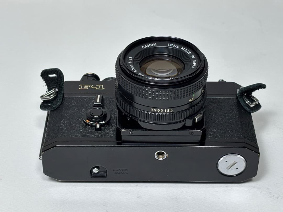 Canon F-1 後期 　FD 50mm F1.8　FD300 F5.6