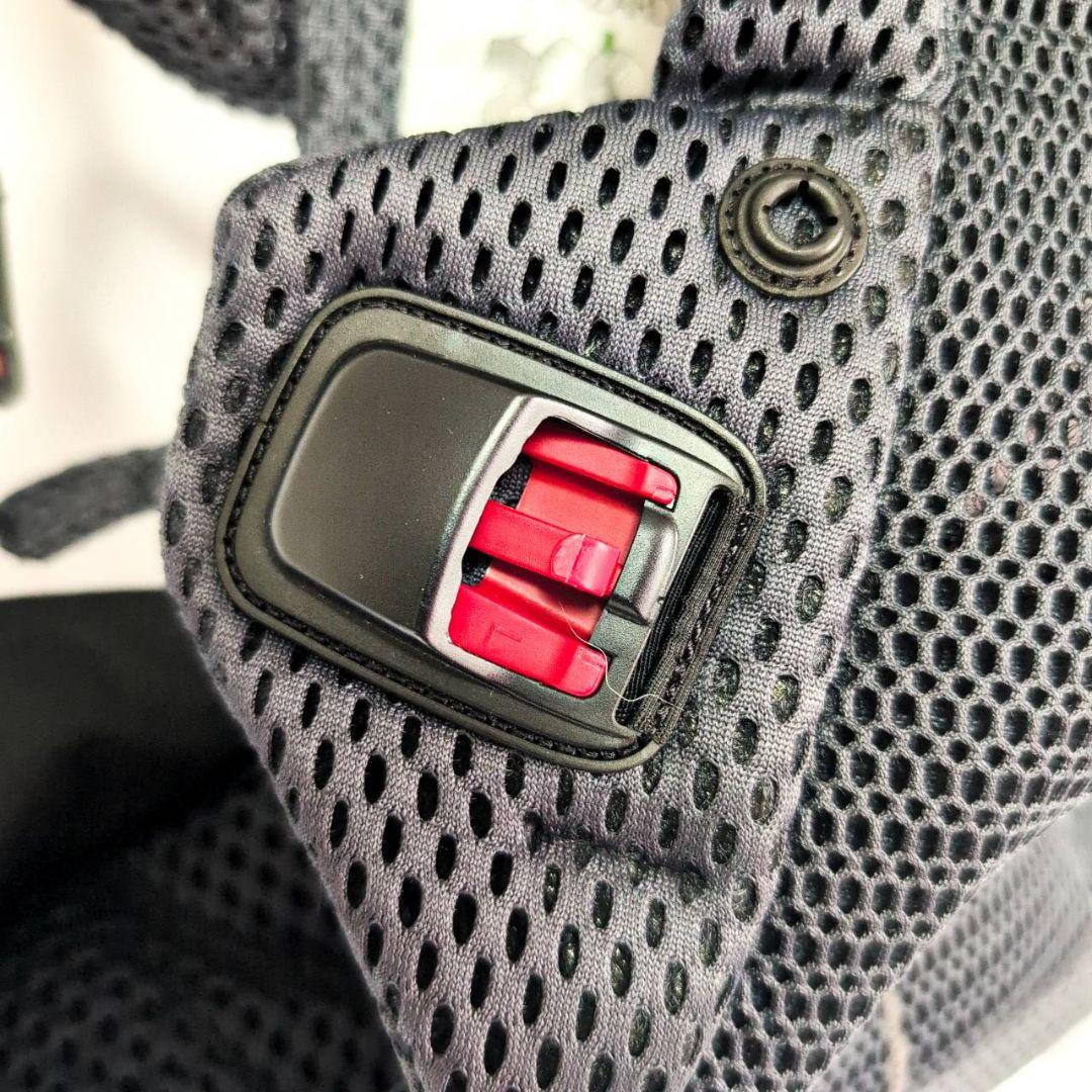 ベビービョルン　ハーモニー　抱っこ紐　ベビーキャリア