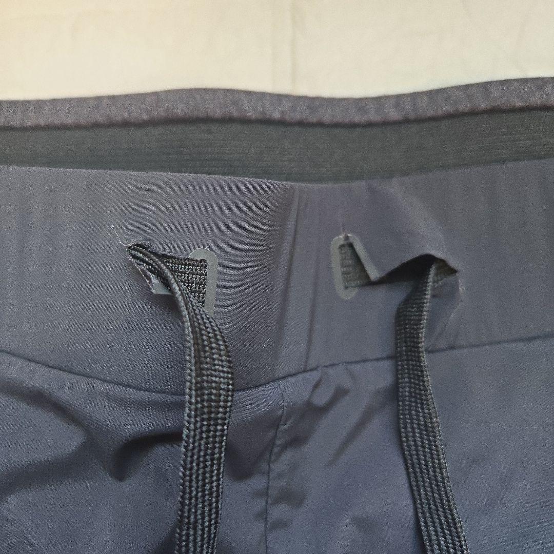 【新品未使用品】オン　ウェザーパンツ Lサイズ　On Weather Pants