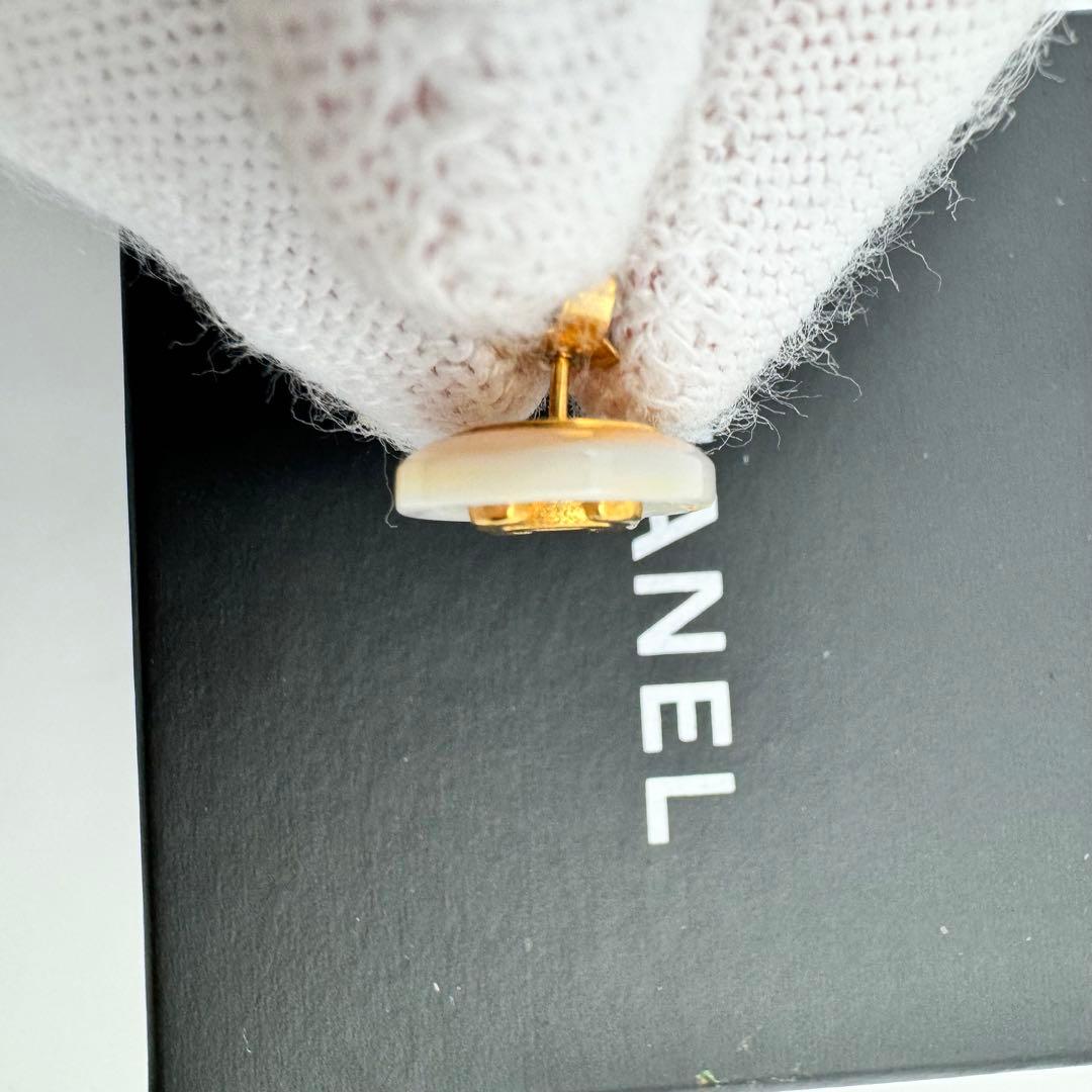 CHANEL ピアス　片耳　ココマーク　ゴールド　刻印あり