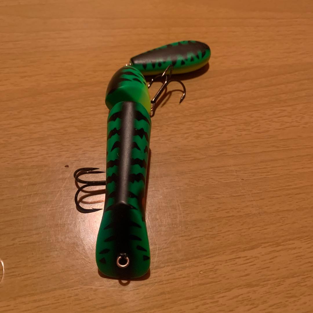 ヘッドハンターズ×タマタマルアー