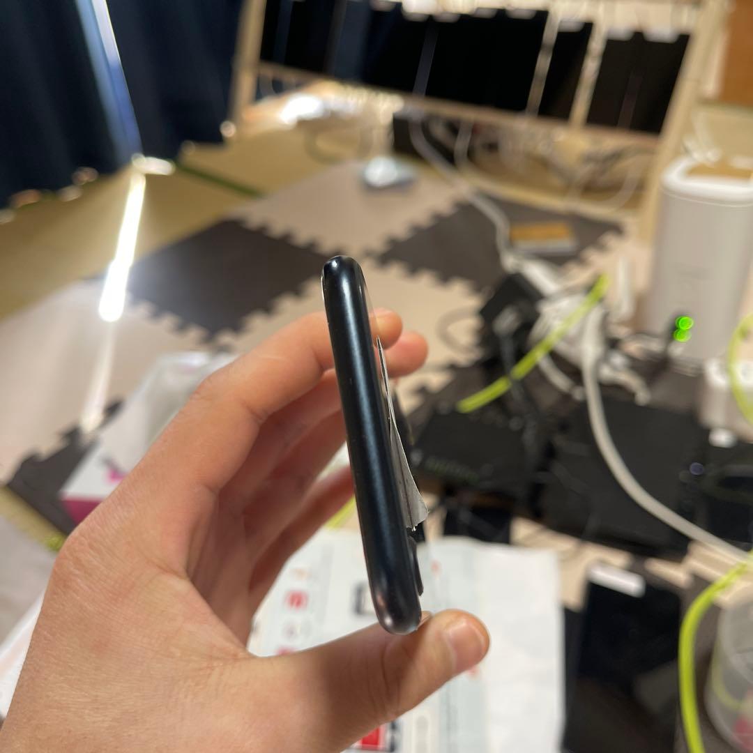 Apple iPhone SE (第3世代) ブラック