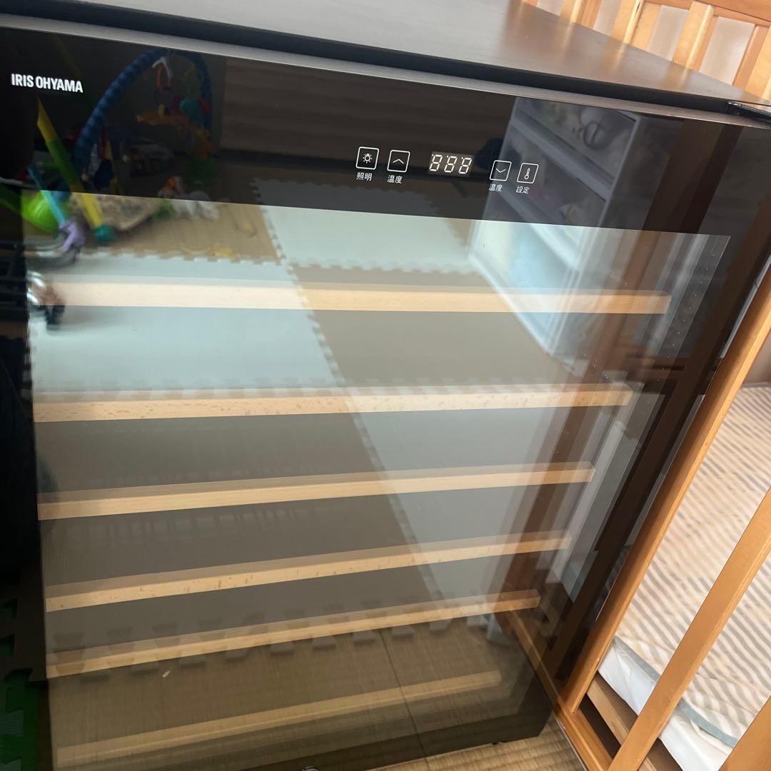 IRIS OHYAMA ワインセラー 51本容量