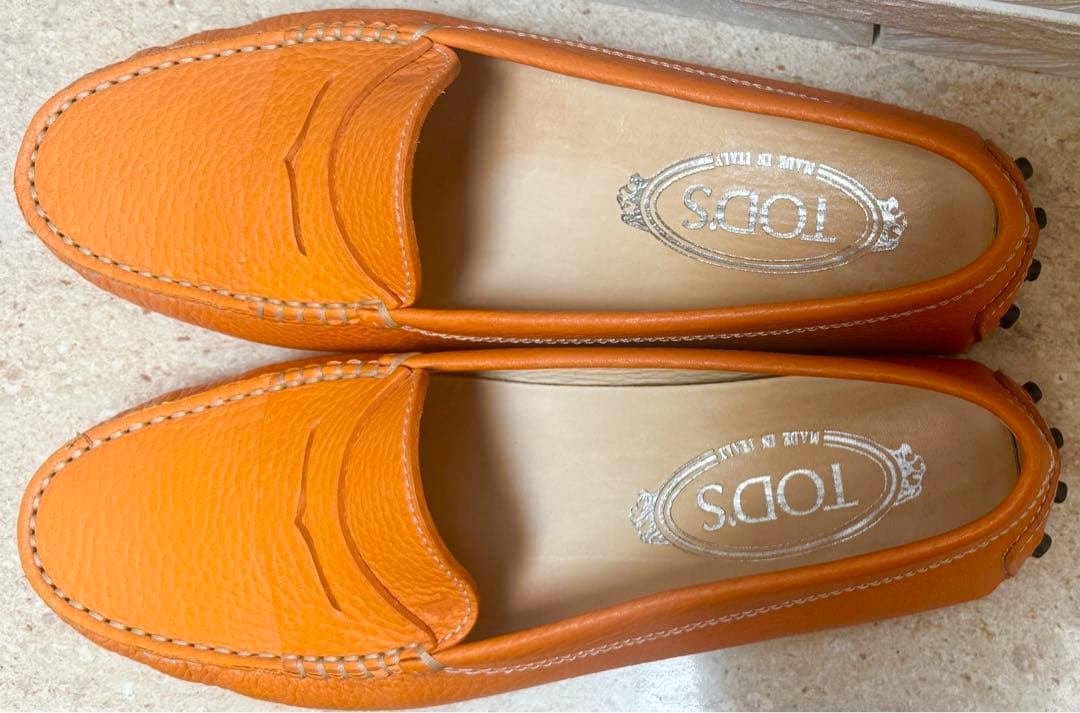 トッズ　TOD'S ドライビングシューズ　フラットシューズ