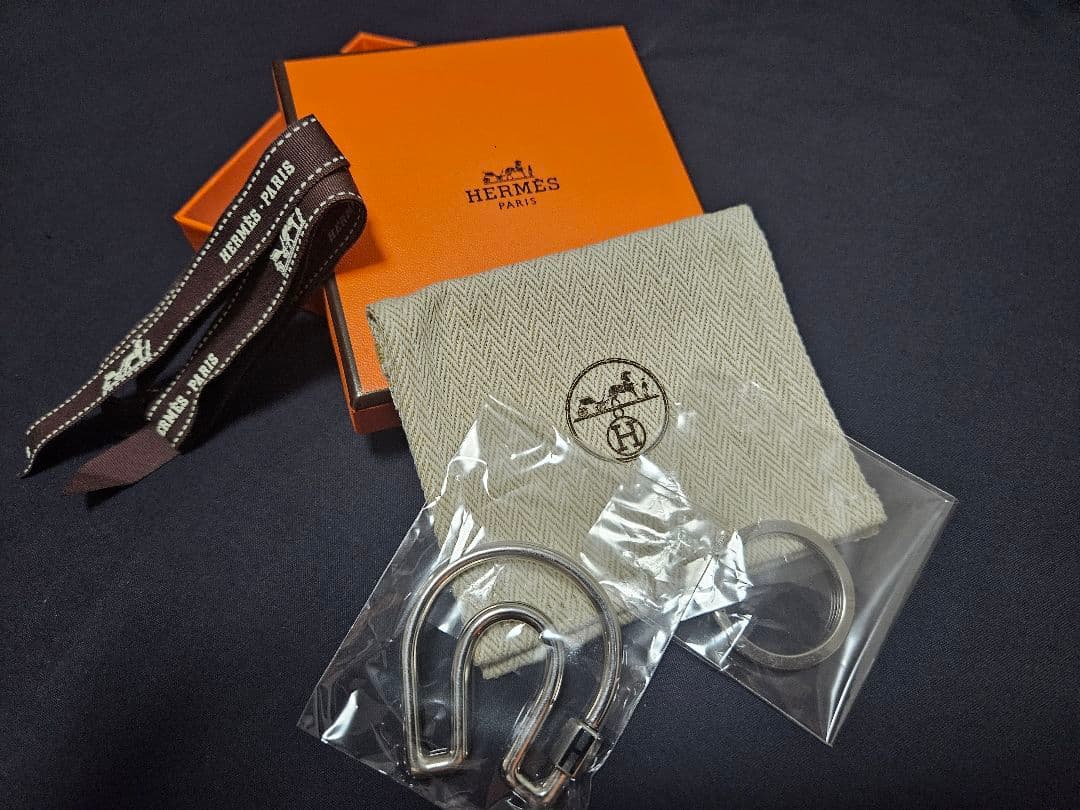 【HERMES】正規品　フェール・ア・シュヴァル　キーリング　キーホルダー