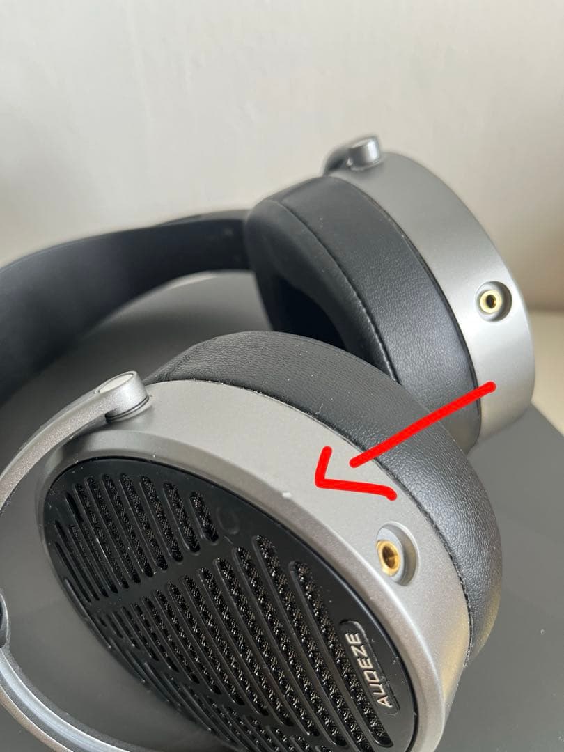 ヘッドホン Audeze MM-100