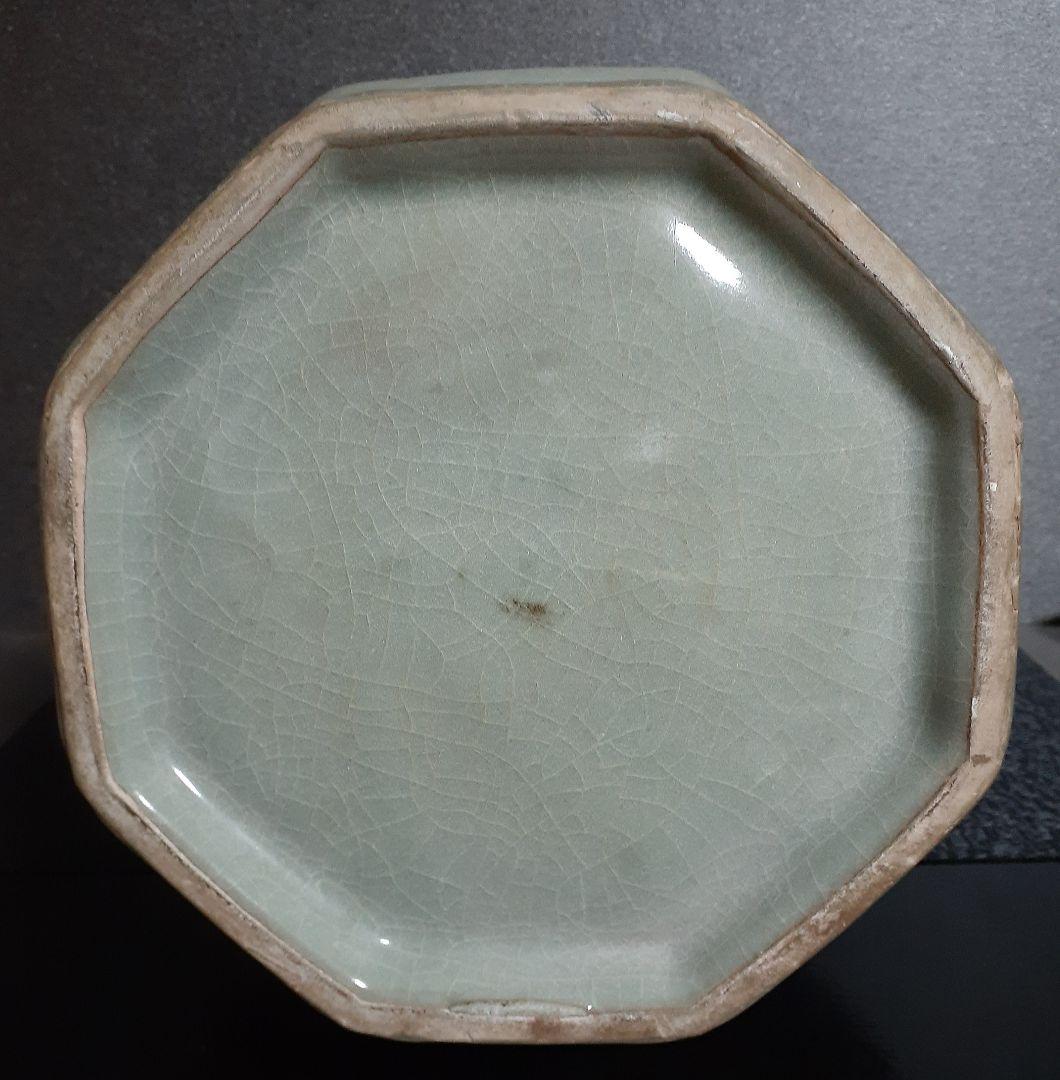 中国古美術　中国古陶磁器　中国古玩　中華民国期頃　倣【郊壇官窯】青磁　双耳　大瓶