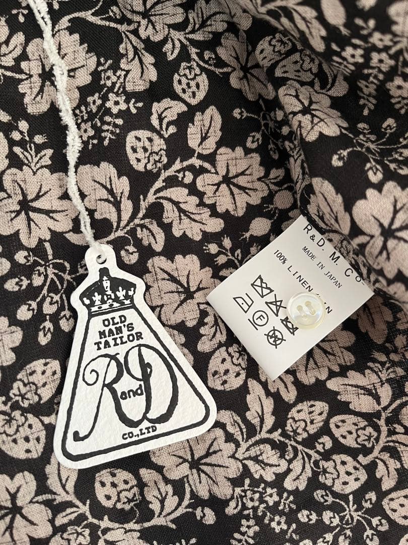 オールドマンズテーラー ワイルドベリー　ラッフルカラーブラウス　新品