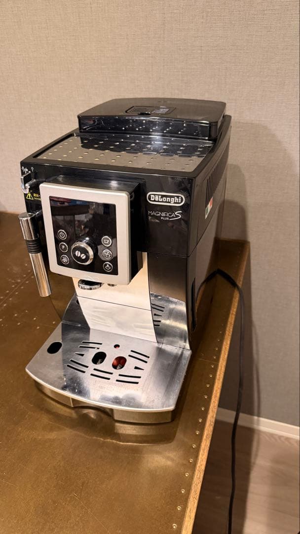 デロンギ　全自動コーヒーメーカー