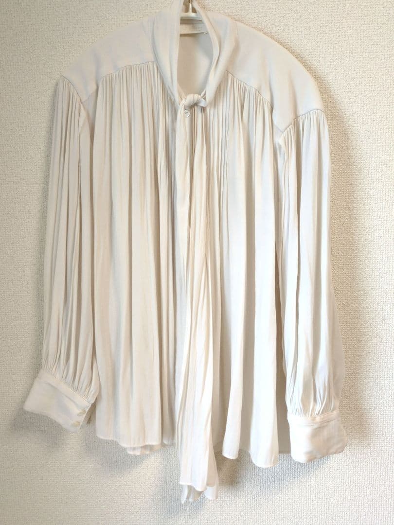 フローツイル ワイドボウタイブラウス