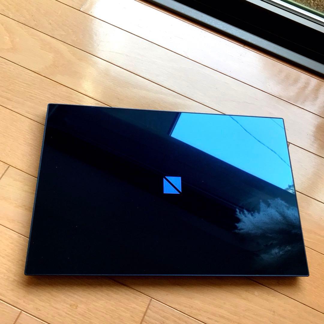 NEC LaVie VEGA Direct 4K【プレミアムミラーガラス天板】