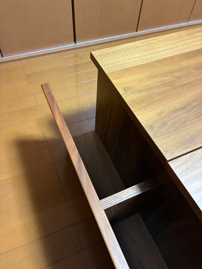 「トーノ・レック」　リビングテーブル