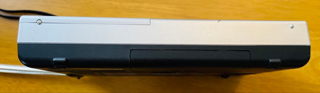 〈中古〉SONY ICF-SW7600GRラジオ ワールド版