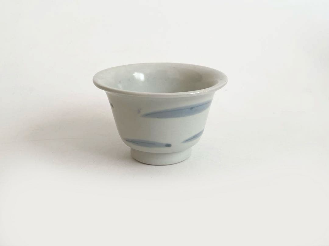 骨董　アンティーク　古伊万里　染付　楼閣文様　端反　蕎麦猪口　カップ