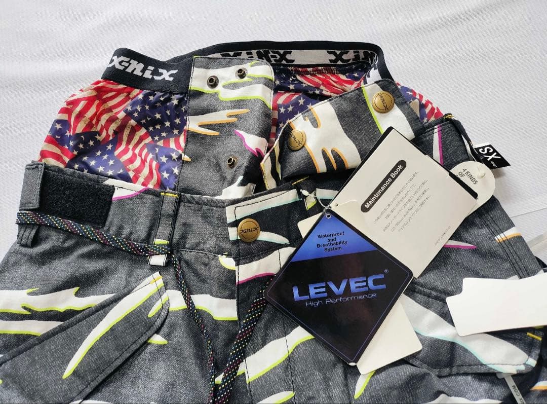 【新品】フェニックス X-niX(エクスニクス) スキーウェア セットアップ