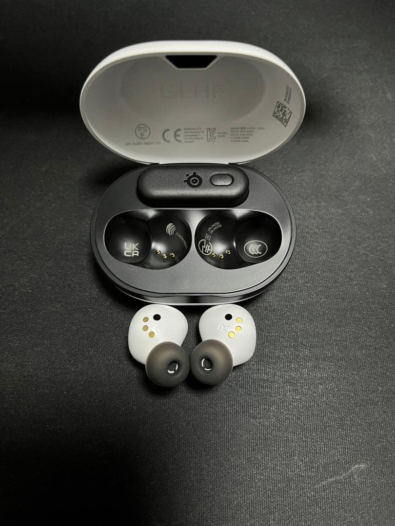 イヤホン STEELSERIES Arctis GameBuds White