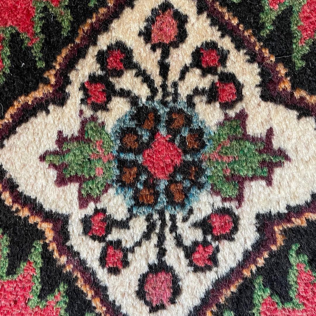 トライバルラグ ハマダン産 本物 ペルシャ絨毯 手織りサイズ 37/52cm