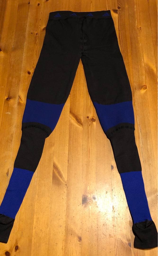 アディダス スポーツタイツ テックフィット リチャージ 新品未使用 Mサイズ