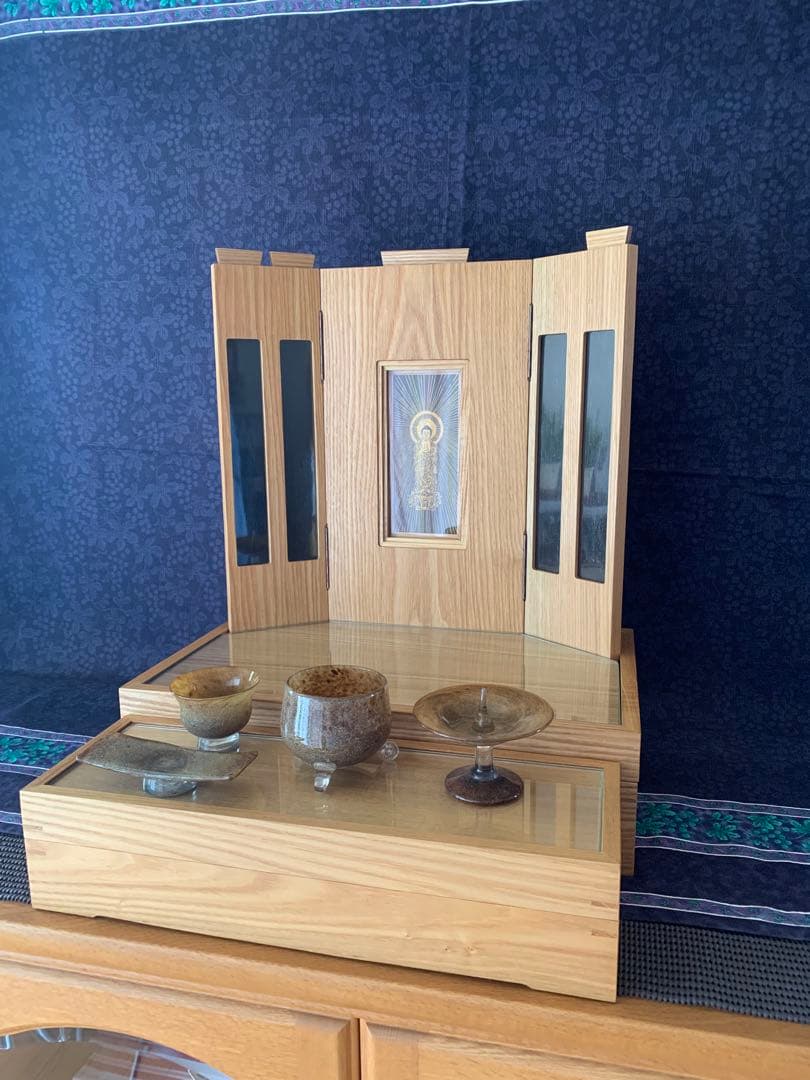 【値下げ】新品モダンミニ仏壇無垢材使用、ペット用にも最適！護摩修法でご祈念済み