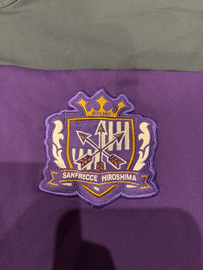 サンフレッチェ　練習着　L