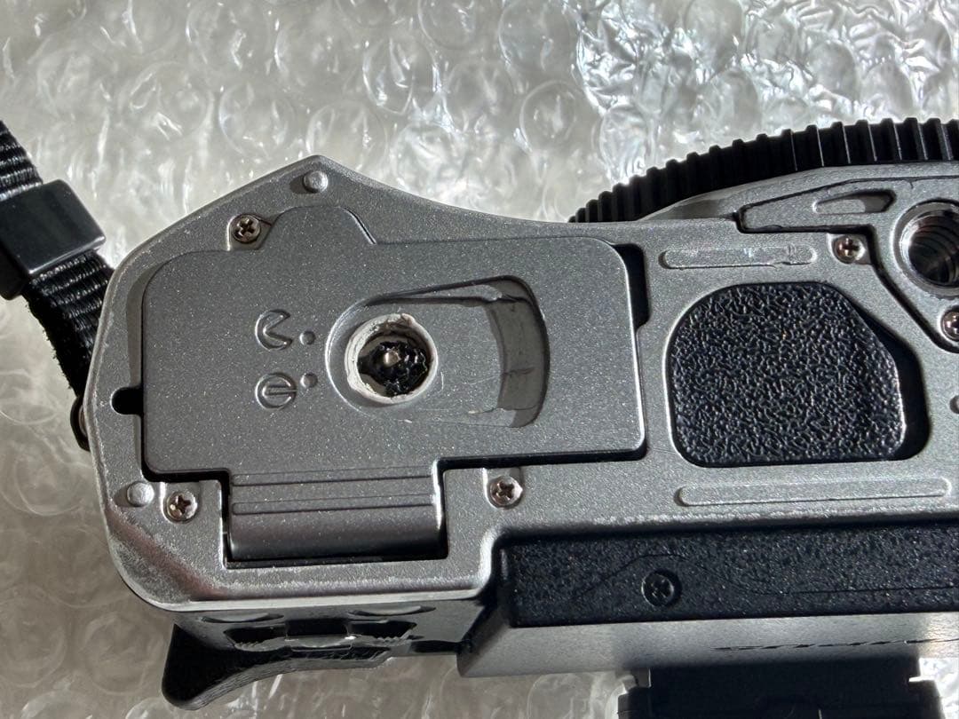 OLYMPUS OM-D E-M5 Mark ⅱ シルバー（動作未確認ジャンク）