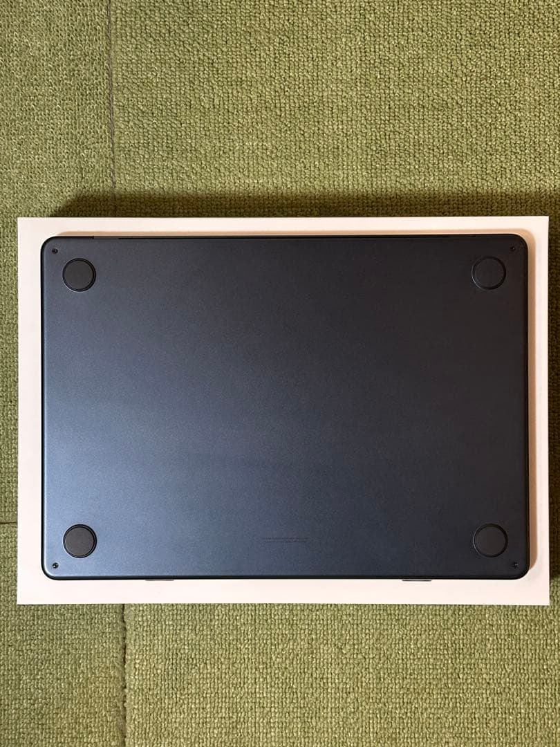 【超美品】早い者勝ちMacBook Air M2 8GB/512GB