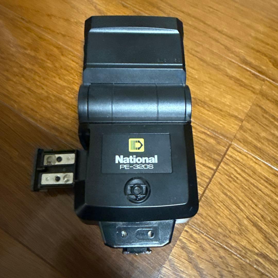 昭和レトロ　一眼レフカメラ　フラッシュ　望遠レンズ　3点セット