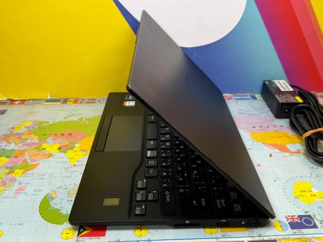 第12世代i7・16GB・LTE 富士通 U9312/K 13.3型 良品
