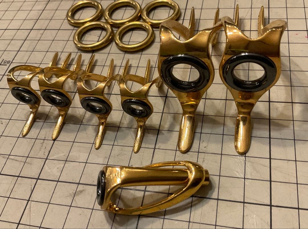 s*e様 Fuji 富士工業 クエ　深海　トローリング　大物竿用　ゴールド ガイ