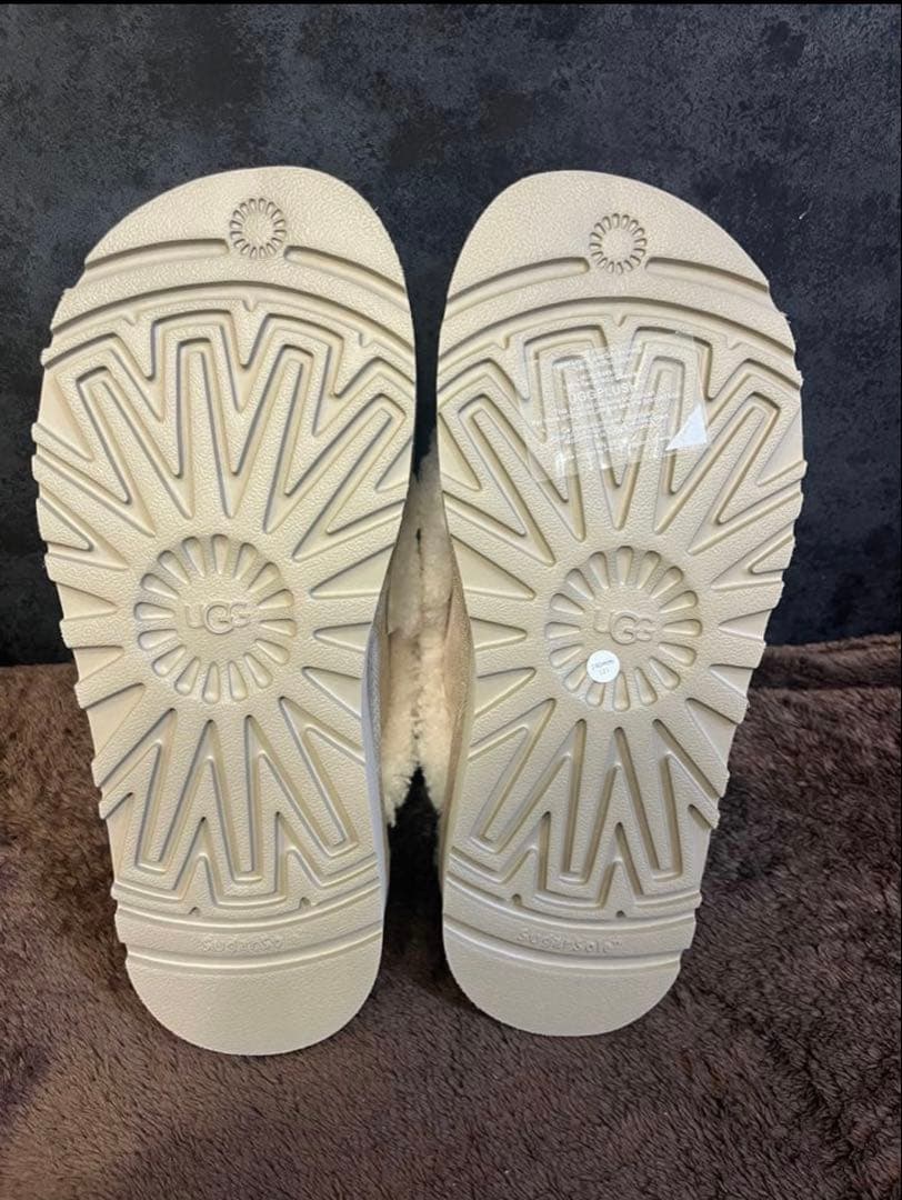 UGG アグ　ベージュ 厚底サボサンダル　ブーツ 24CM