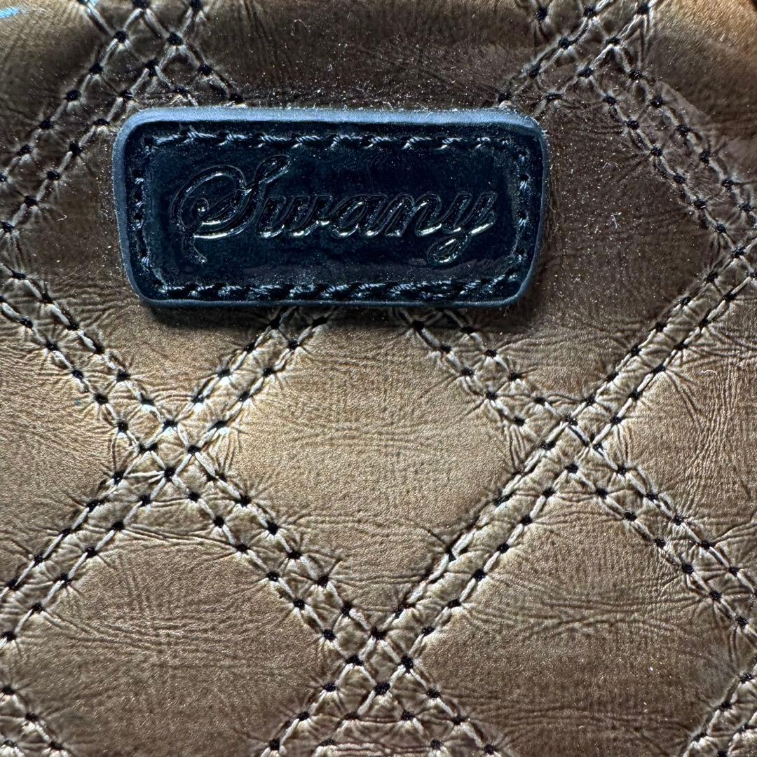 未使用品　SWANY キャリーケース　キルティング　エナメル　多収納　機内持込み