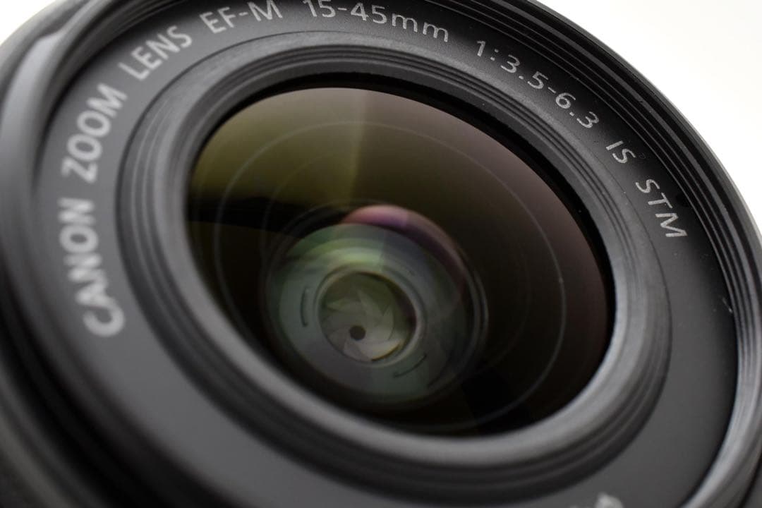 【極美品】キヤノン Canon EOS Kiss M Wi-Fi搭載