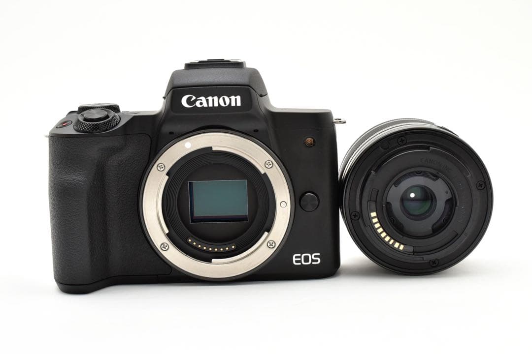【極美品】キヤノン Canon EOS Kiss M Wi-Fi搭載