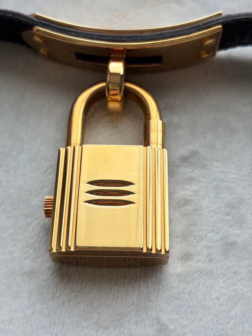 HERMES エルメス　ケリーウォッチ　ブラックレザー