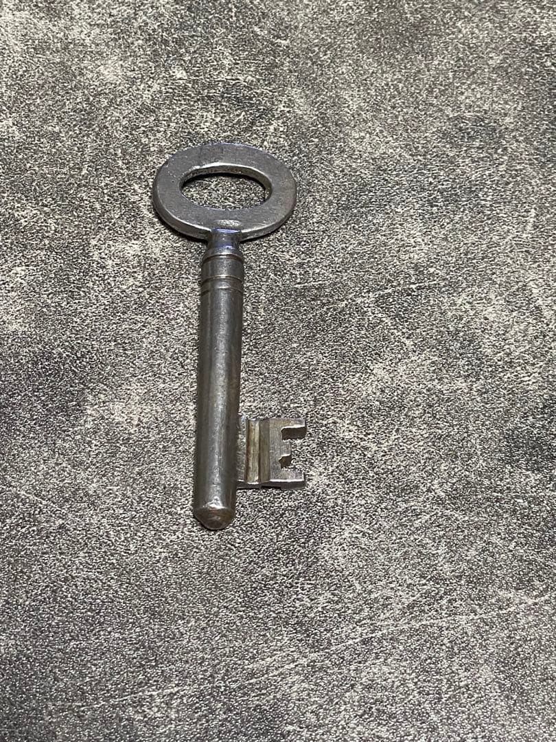 weirdo スパナ　キーリング