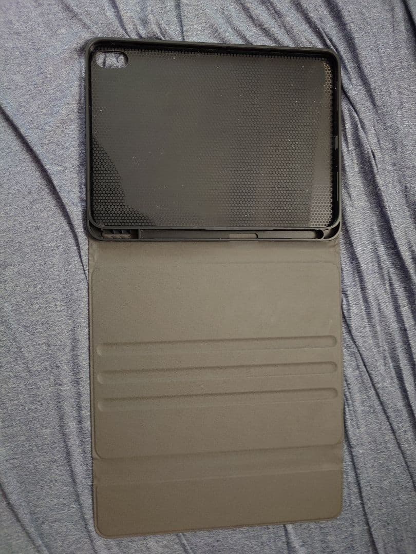 【極美品】ipad a16 128GB 本体＆ケース付き 元の箱付き