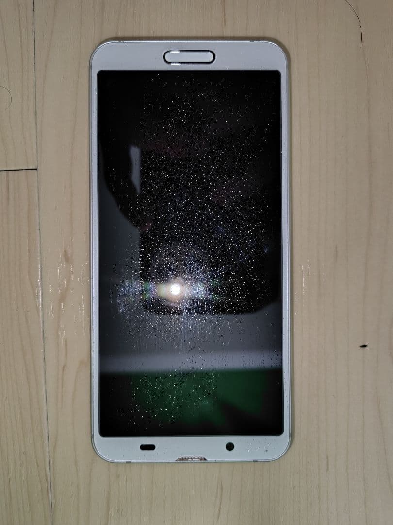 AQUOS　sense3