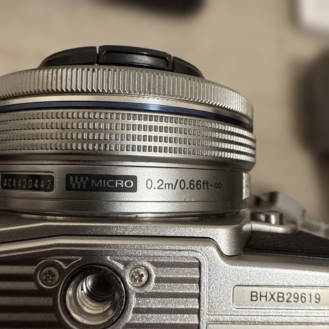 カメラ　OLYMPUS E-M10 mark Ⅲ