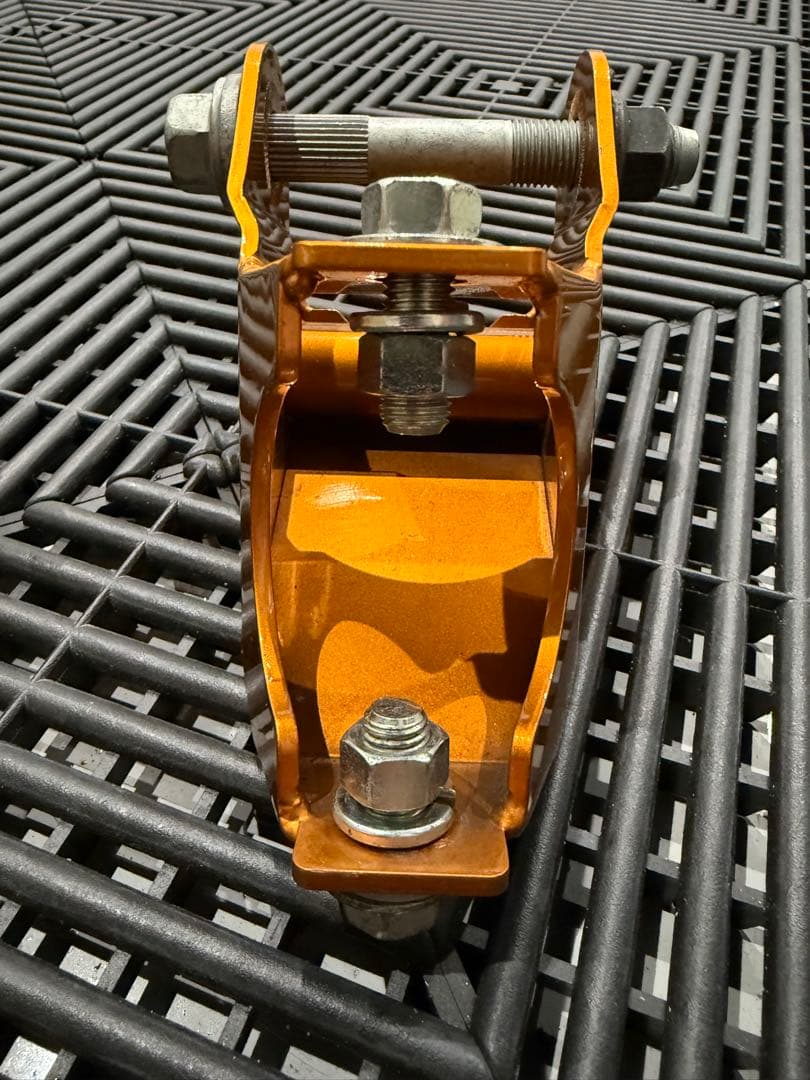 j-line リヤストロークアップブラケット 30アルファード ヴェルファイア用