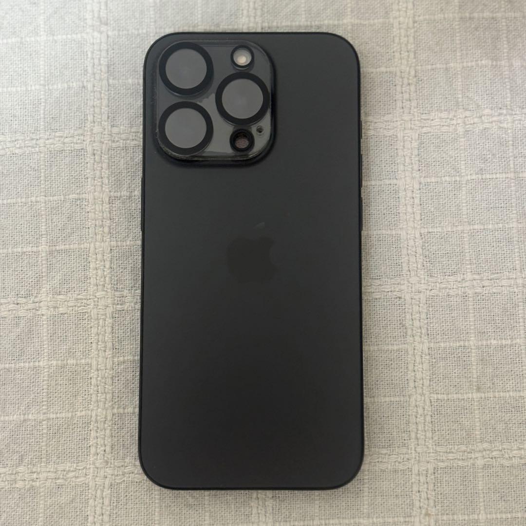 Apple iPhone 15Pro ブラックチタニウム 本体　付属品完品