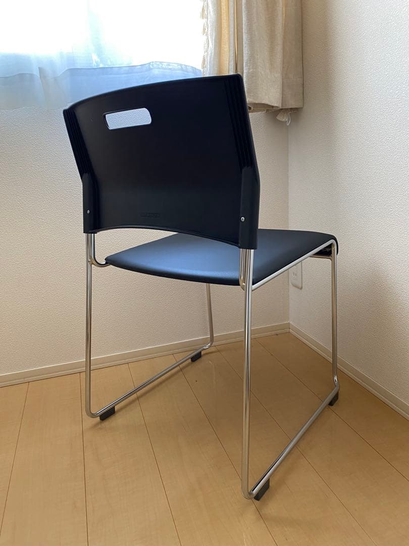 オカムラ 黒 オフィスチェア 4脚セット　ダイニングチェア　チェア