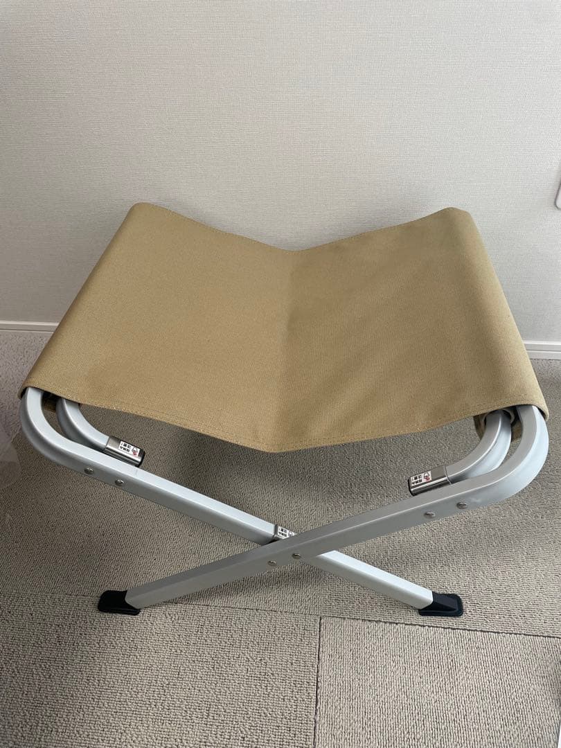 peak ローチェアオットマン　カーキ