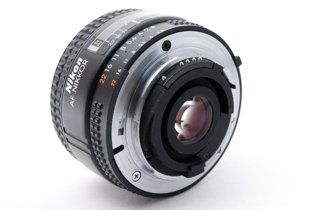 Nikon AF NIKKOR 28mm F2.8 広角単焦点レンズ