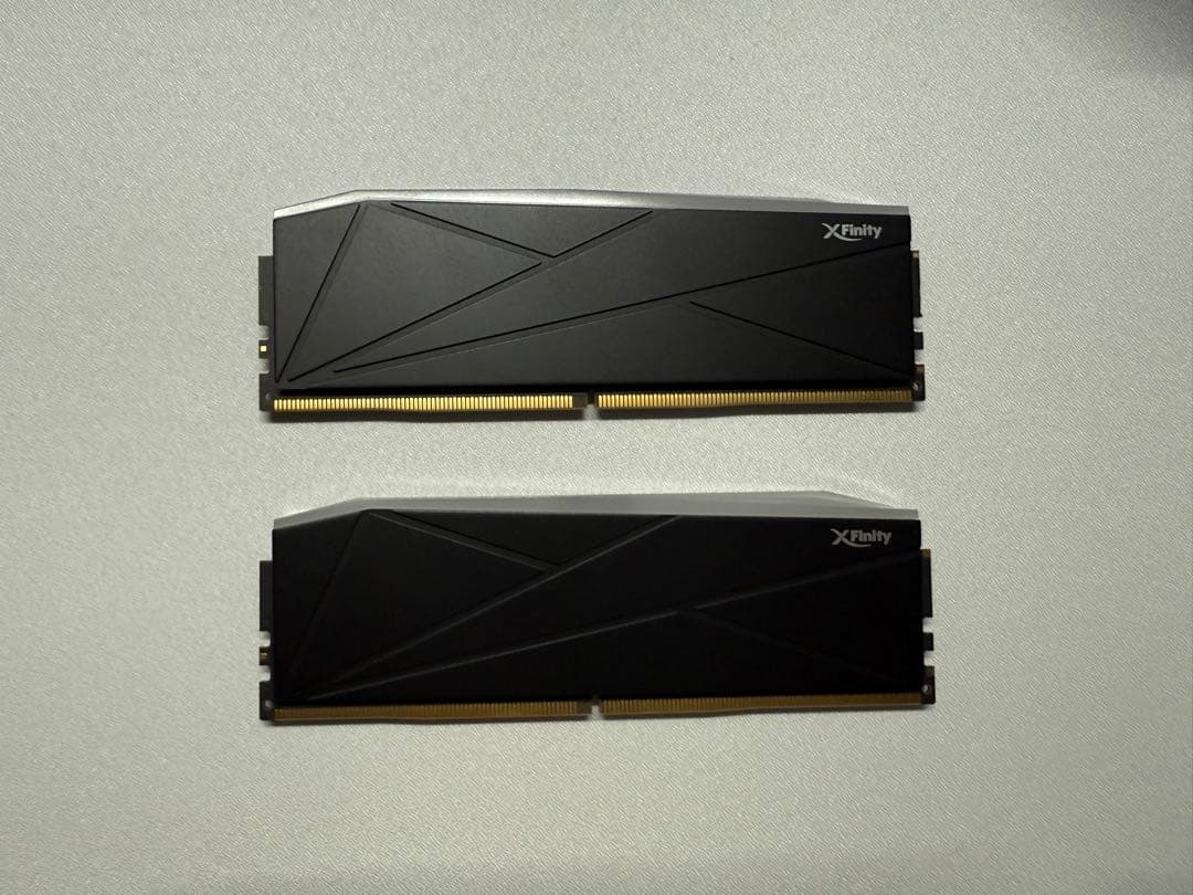 メモリー Manta XFinity RGB DDR5 32GB 6000MT/s