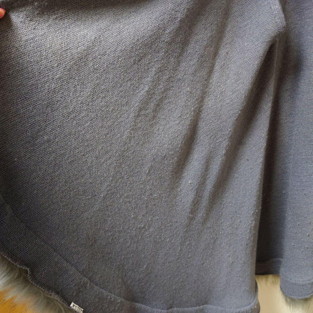 【しろぴー】木製チェスト、ファンデ、ファー付きポンチョ　3点おまとめ