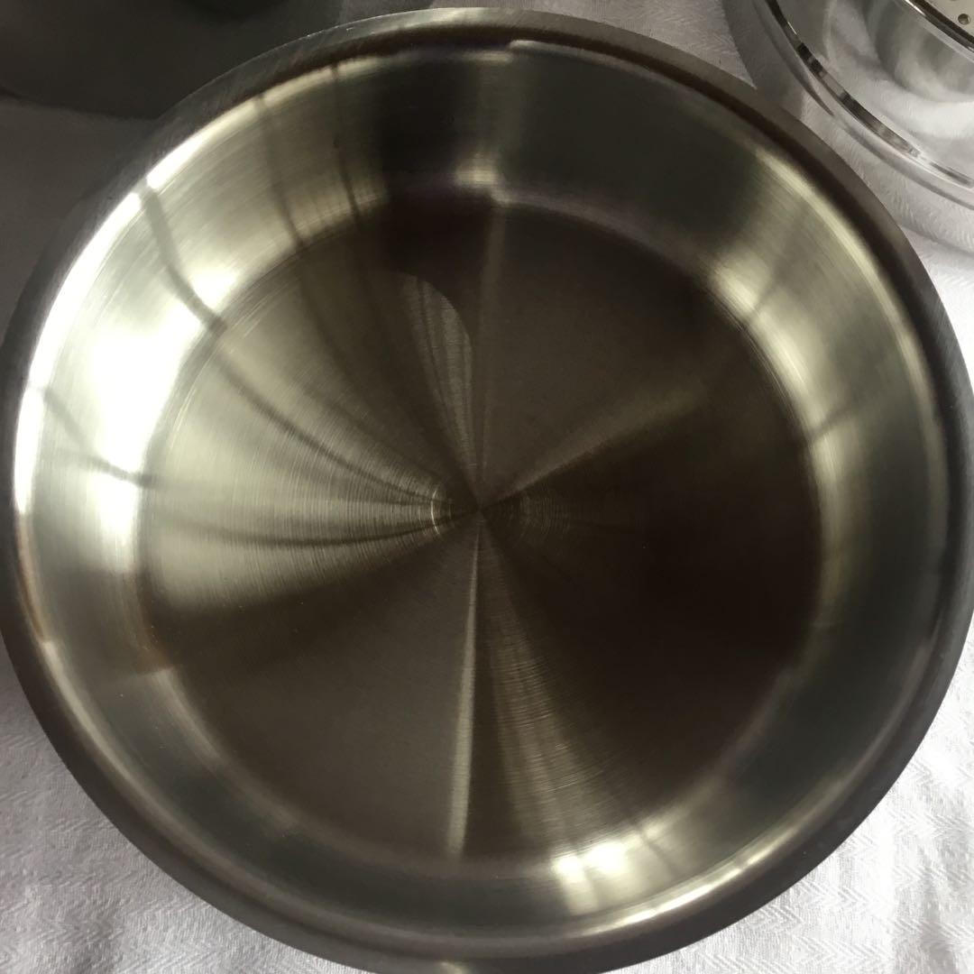 アムウェイクイーン　4Lシチューパン　　未使用に近い　　。