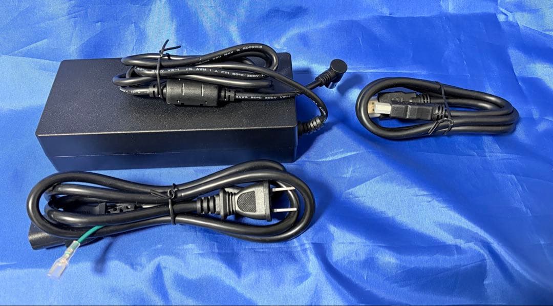 美品 AtomMan G7 Pt Ryzen 9 7945HX 32GB/1TB