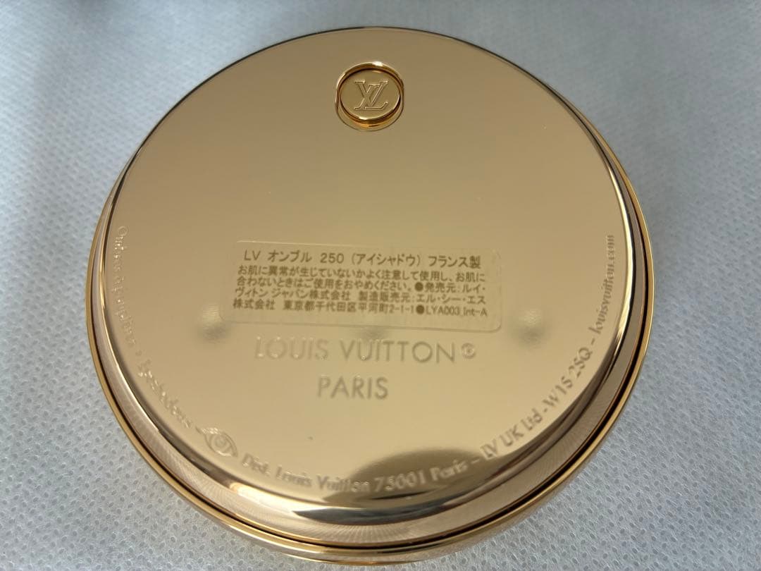 【新品未使用】LOUIS VUITTON LV オンブル 250 アイシャドウ